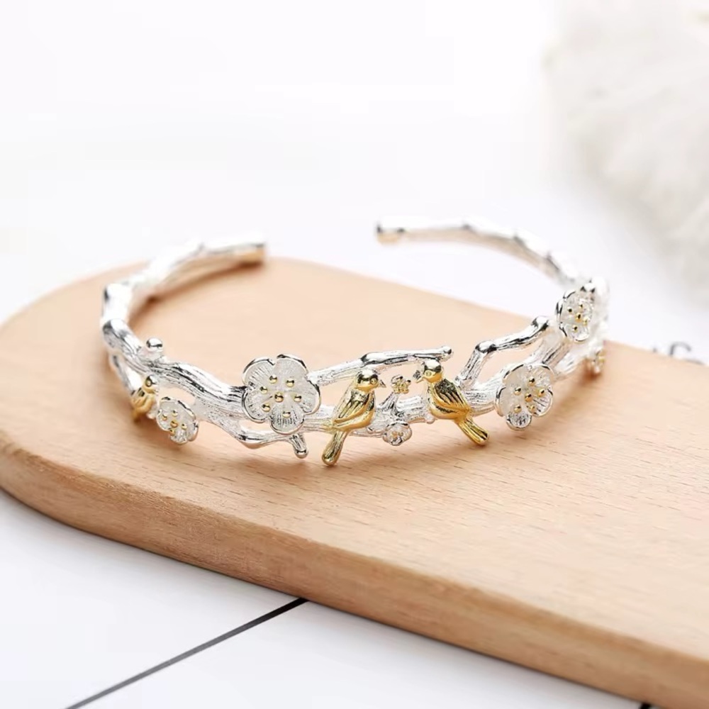 Floral Silver and Gold Bracelet